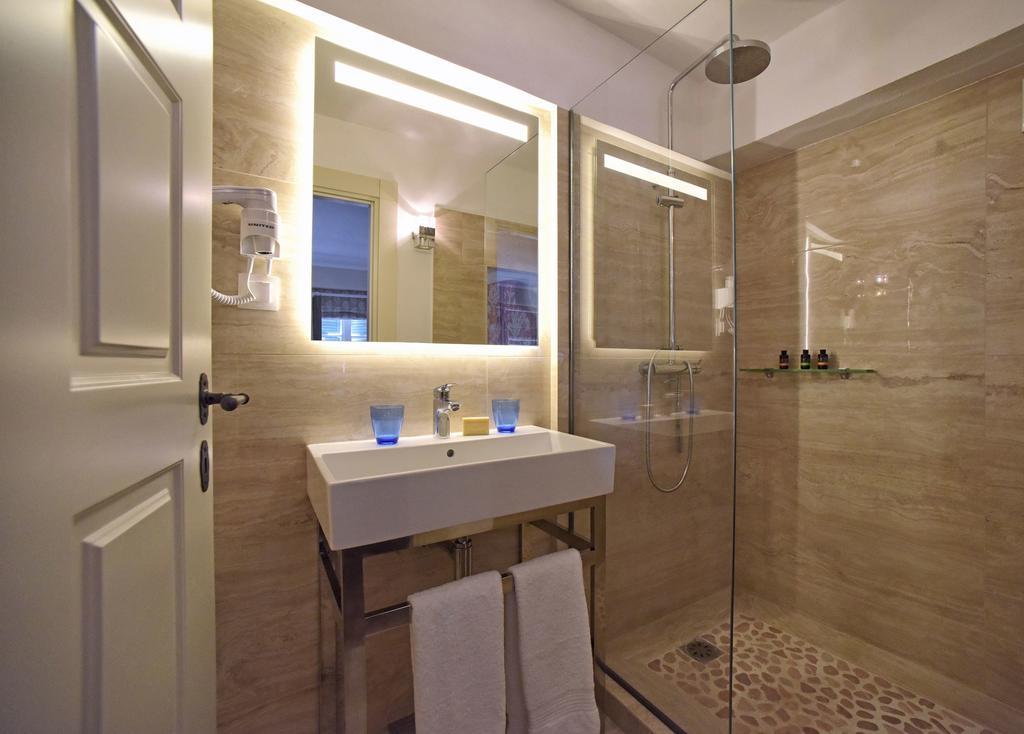Durrell Liston Suites Corfu  Εξωτερικό φωτογραφία